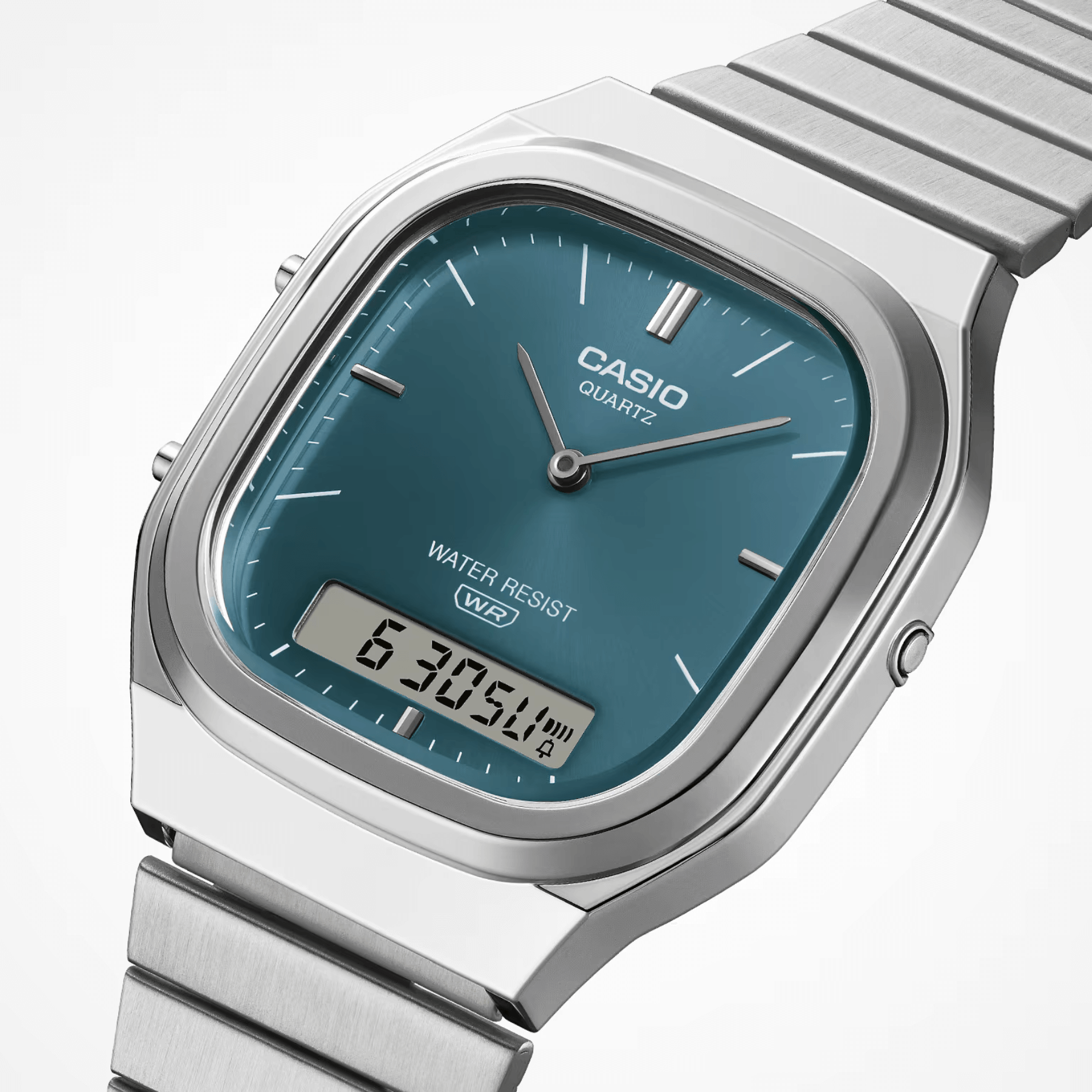 casio-aq-240e-3a-green-classic-watch-g-moments-qatar